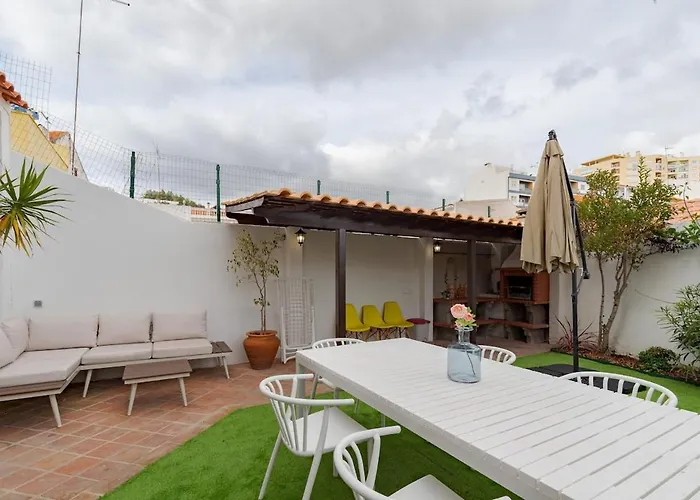 Setubal Oasis House