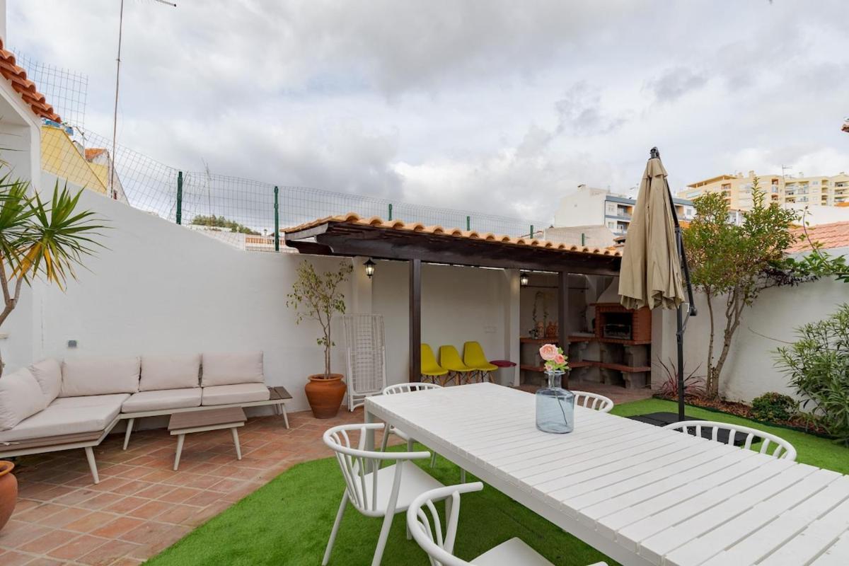 Oasis House * Setubal